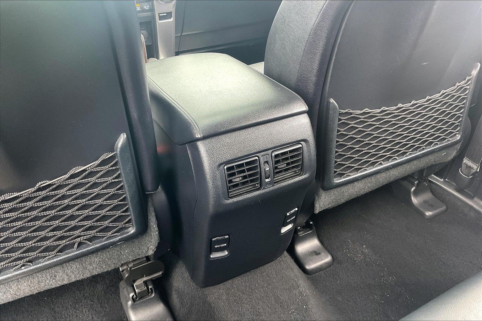 Used 2018 Toyota 4Runner Limited AWD/4WD image 40