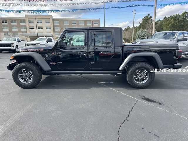 Used 2025 Jeep Gladiator Mojave w/ Convenience Group AWD/4WD image 5