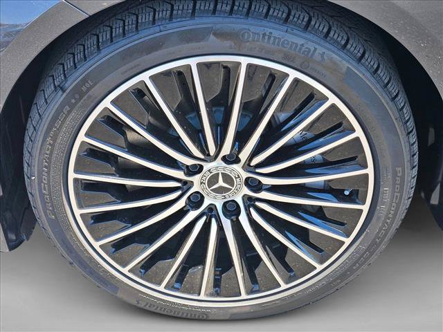 Used 2024 Mercedes-Benz CLE 450 4MATIC Cabriolet image 22