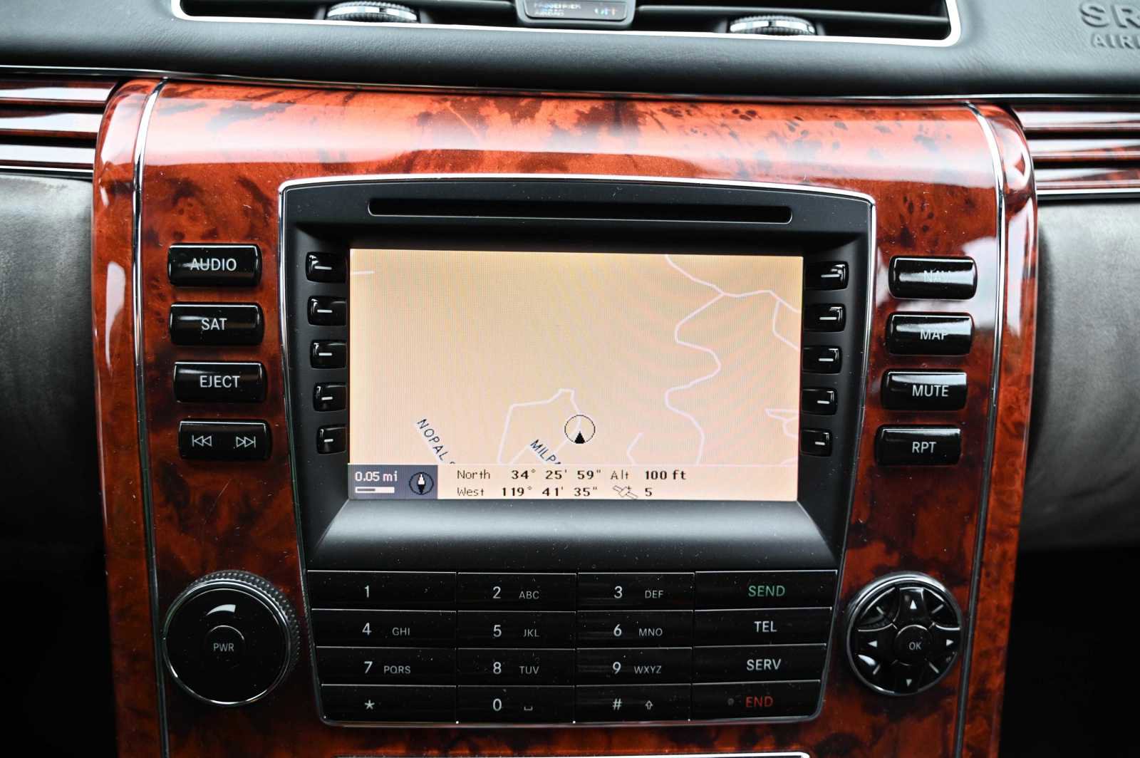 Used 2005 Maybach 57 RWD image 17