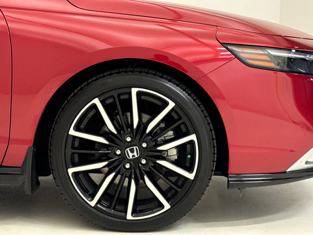 Certified 2025 Honda Accord Touring image 6