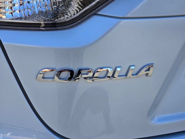 Certified 2025 Toyota Corolla SE w/ Convenience Package FWD image 11