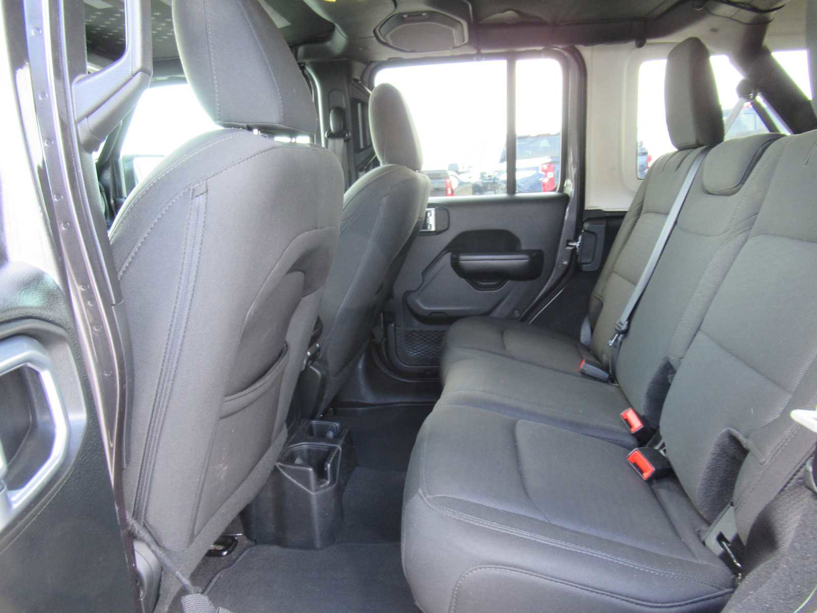 Used 2019 Jeep Wrangler Unlimited Sport S image 23