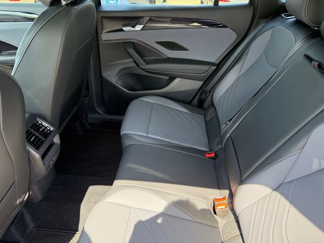 Certified 2026 Volkswagen Tiguan SE R-Line FWD image 20