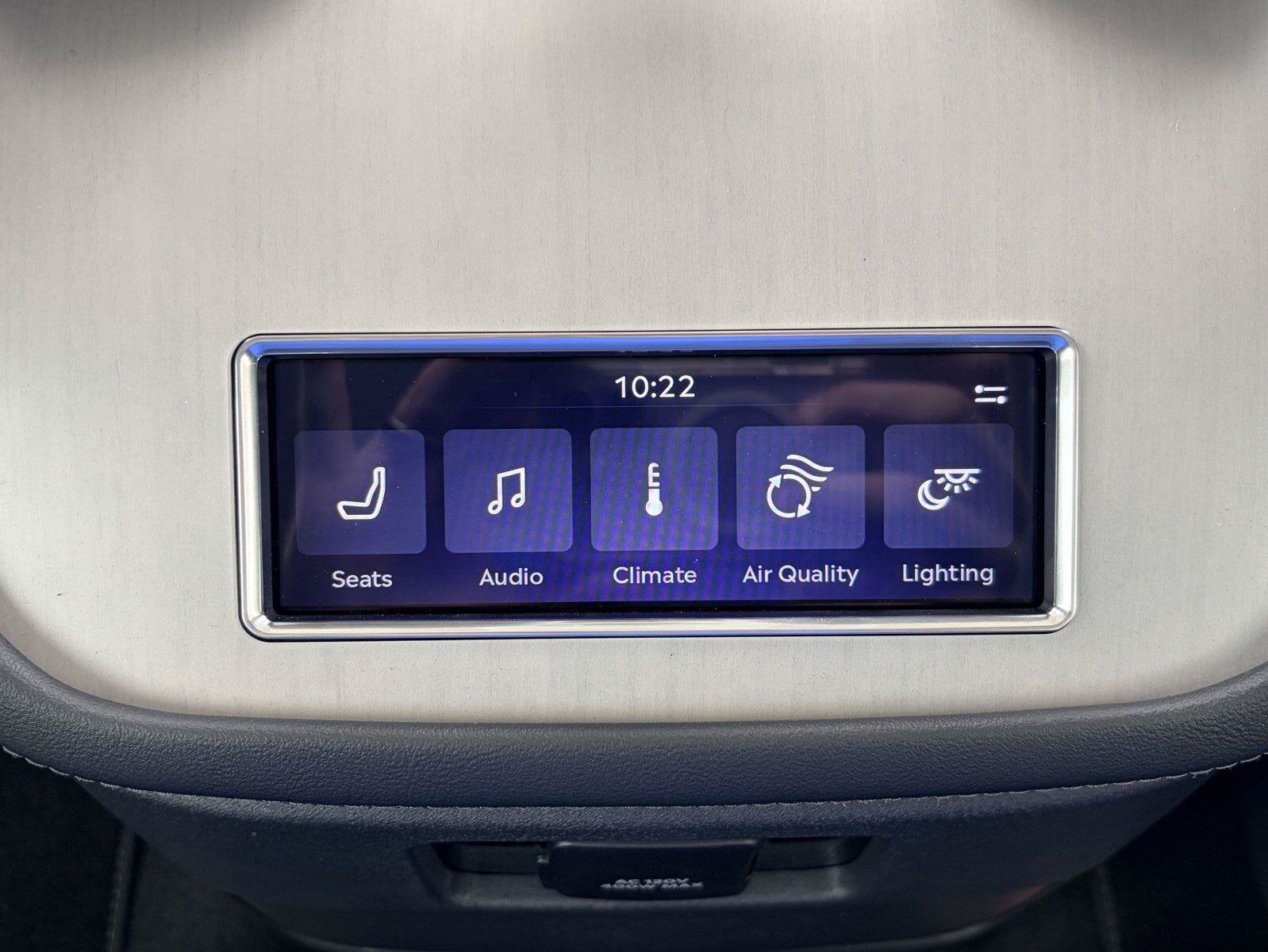New 2027 Lincoln Navigator Reserve AWD/4WD image 17