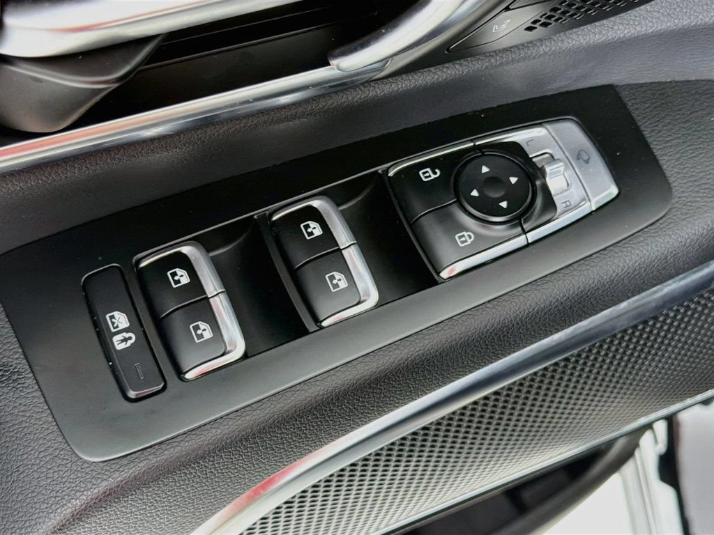 Used 2023 Kia Telluride SX X-Line AWD/4WD image 18