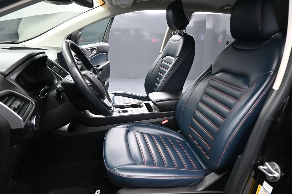 Used 2022 Ford Edge SEL w/ Sport Appearance Package AWD/4WD image 9