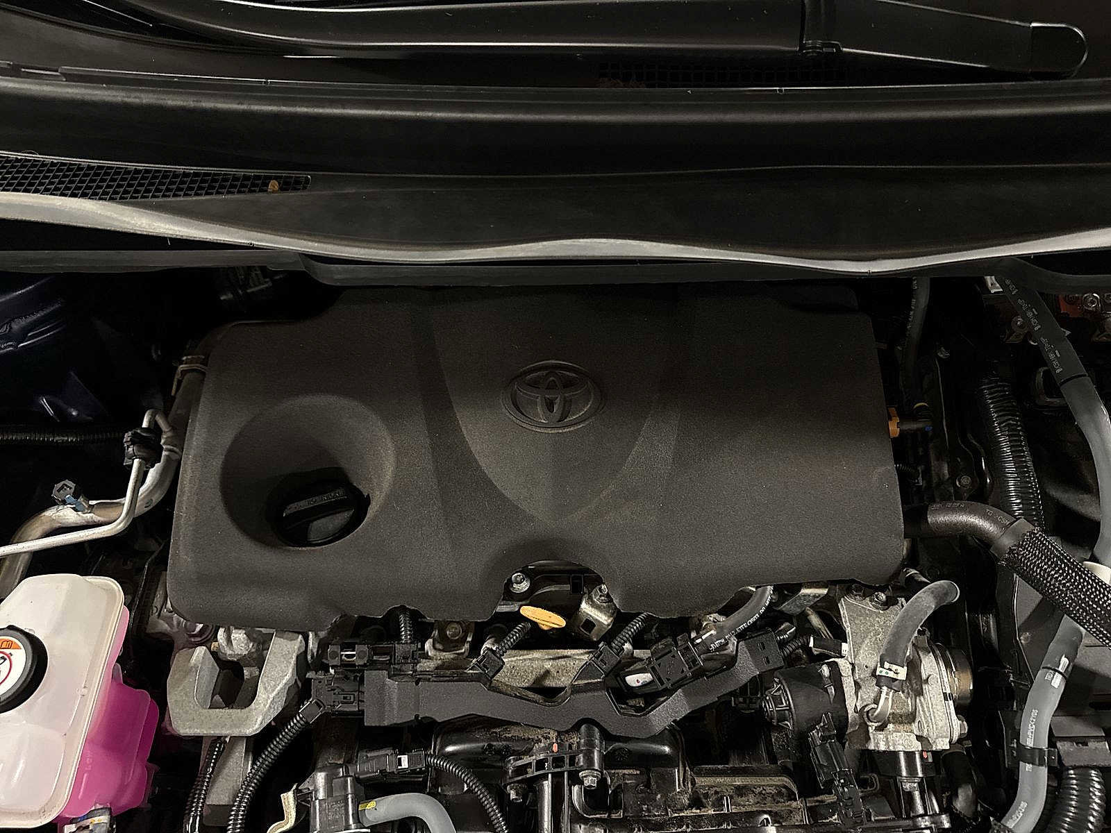 Used 2023 Toyota Sienna Limited w/ Protection Package (TMS) AWD/4WD image 12