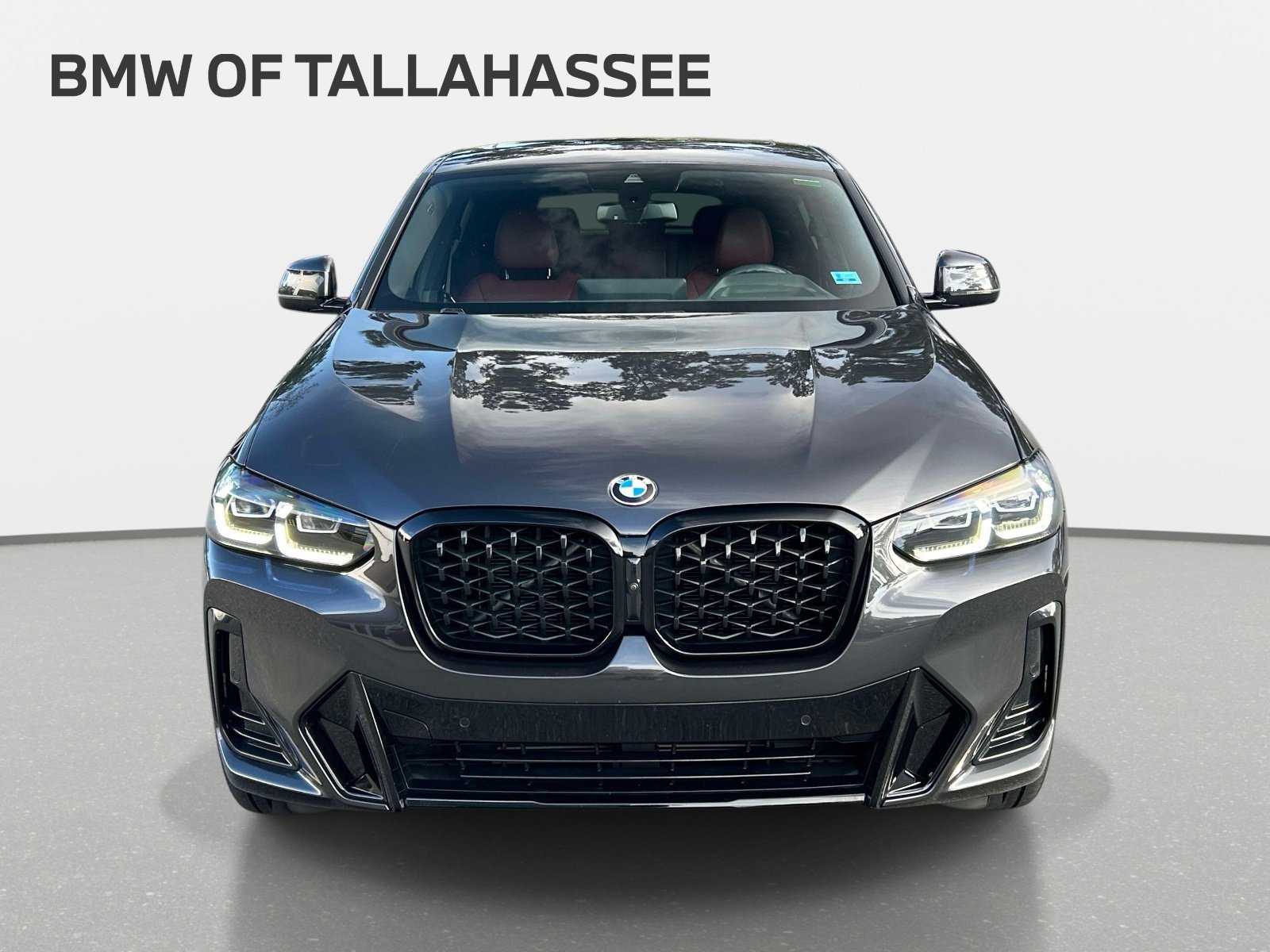 Used 2024 BMW X4 xDrive30i w/ Premium Package AWD/4WD image 2