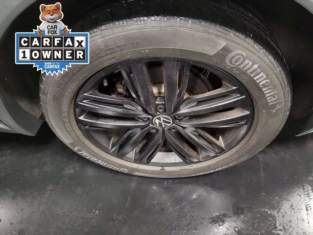 Used 2022 Volkswagen Tiguan SE R-Line FWD image 12