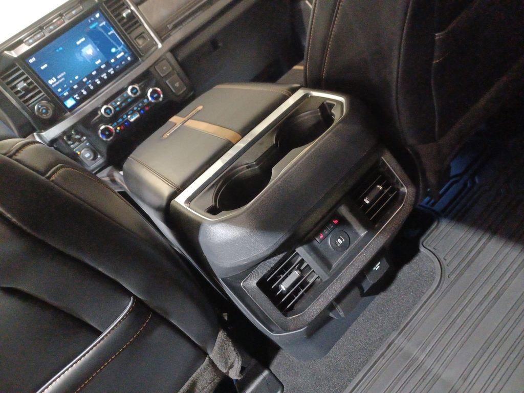 Used 2023 Ford F250 Platinum image 22