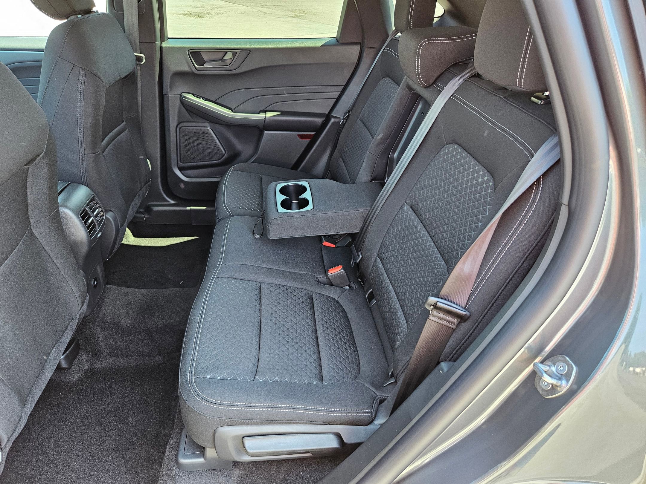 New 2025 Ford Escape Active w/ Cold Weather Package image 5