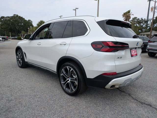 Used 2024 BMW X5 xDrive40i w/ Premium Package AWD/4WD image 6