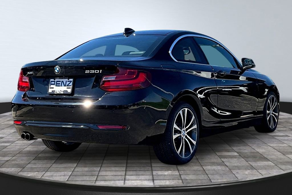 Used 2017 BMW 230i xDrive Coupe image 6