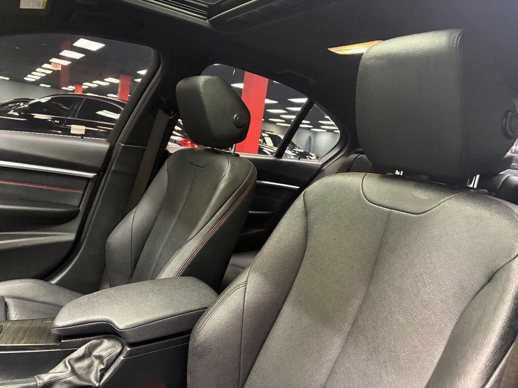Used 2018 BMW 330i Sedan image 17