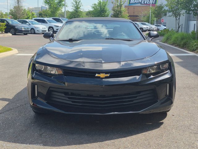 Used 2016 Chevrolet Camaro LT RWD image 2