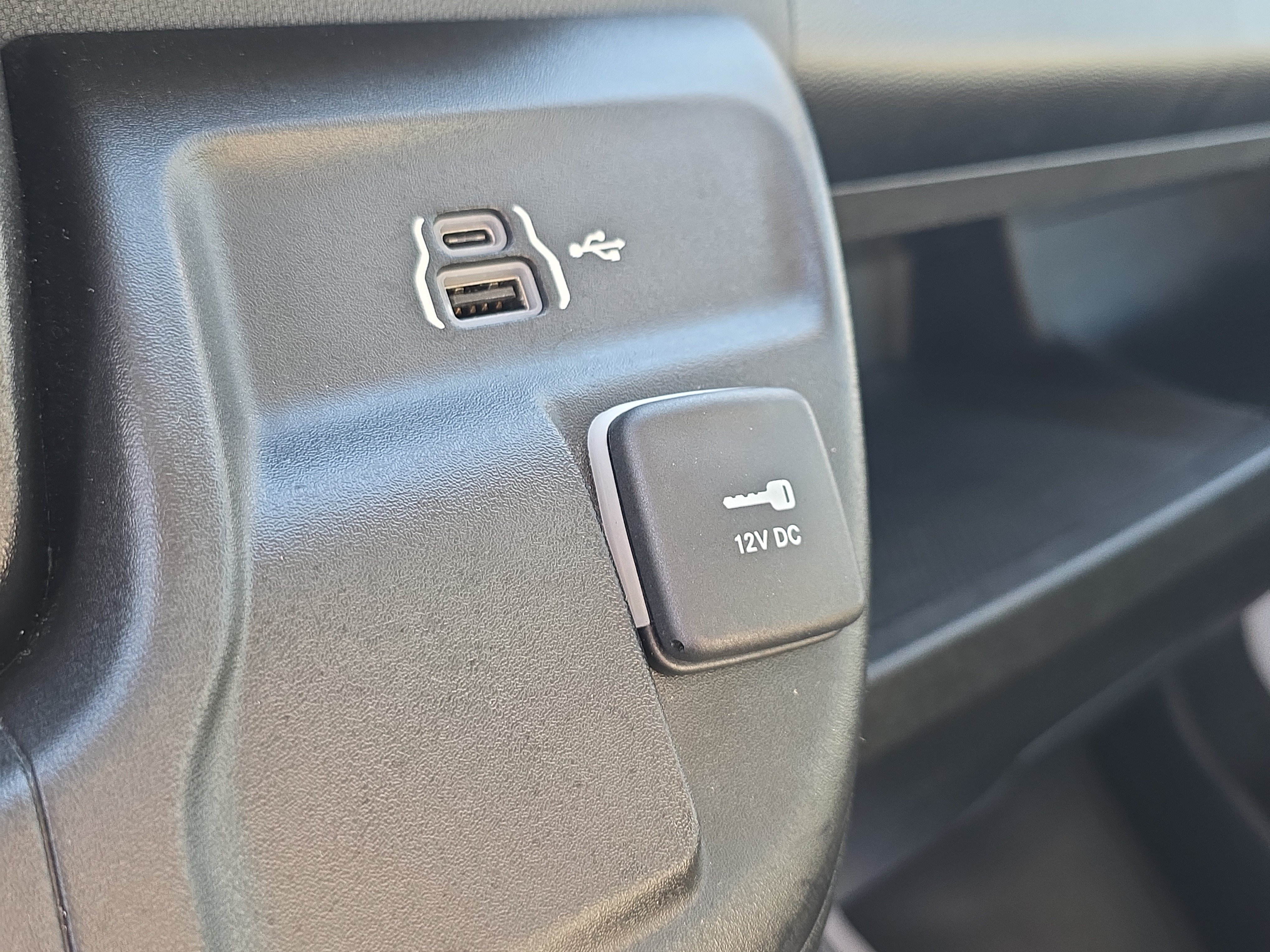 Used 2025 RAM ProMaster 2500 w/ Convenience Group FWD image 31