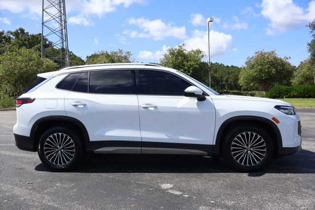 Certified 2026 Volkswagen Tiguan S FWD image 8