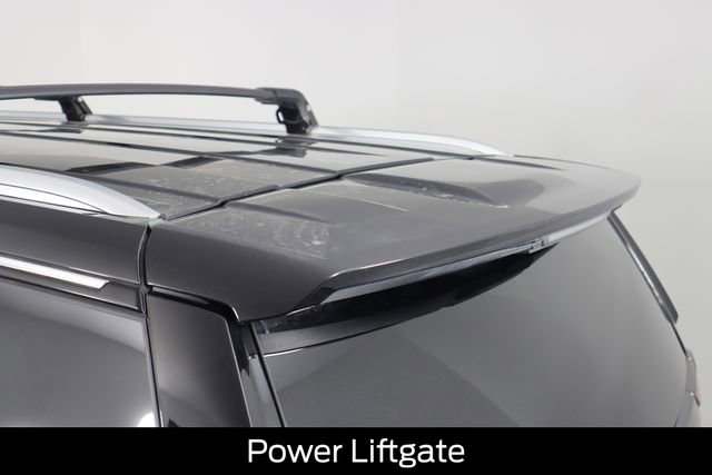 Used 2021 GMC Yukon XL SLT w/ SLT Premium Package image 27