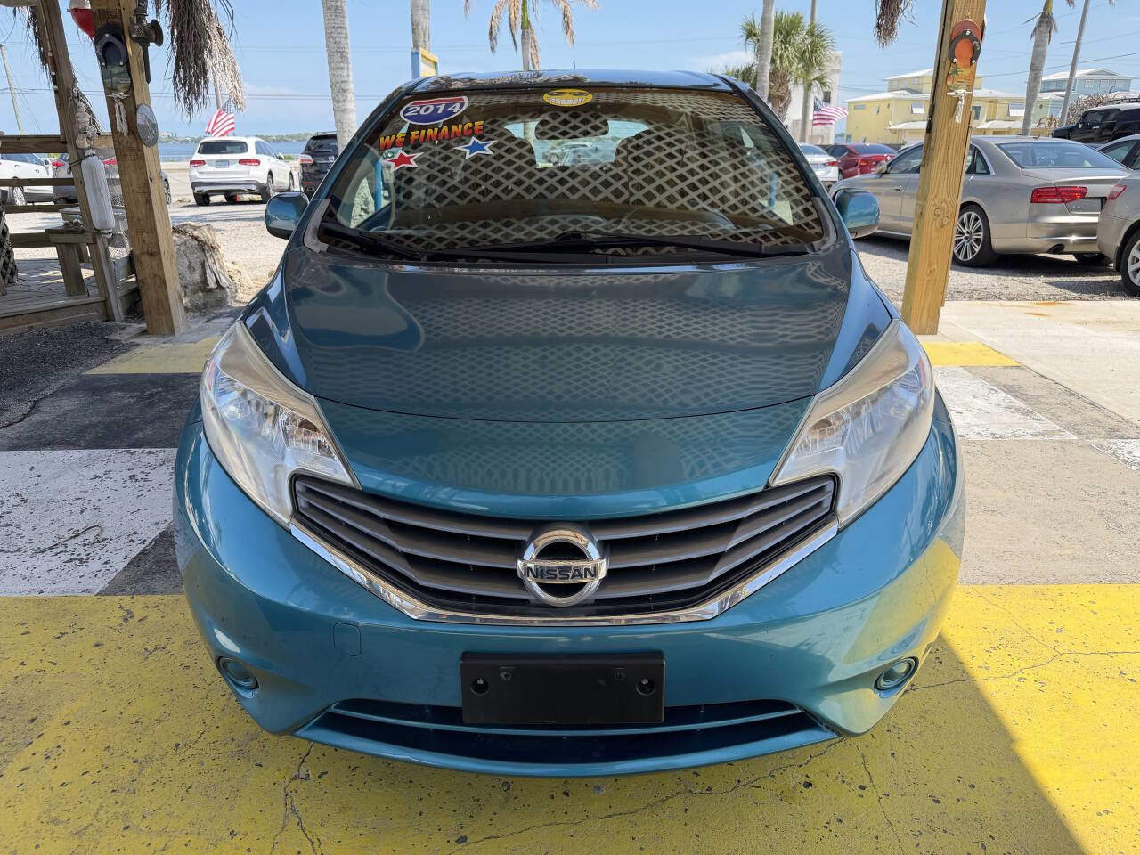 Used 2014 Nissan Versa Note SV w/ Convenience Package FWD image 2