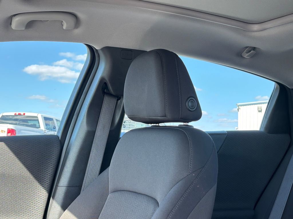 Used 2023 Chevrolet Malibu LT image 14