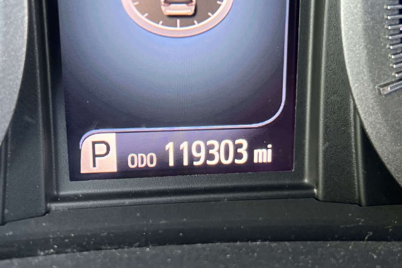 Certified 2017 Toyota Sienna Limited Premium FWD image 31