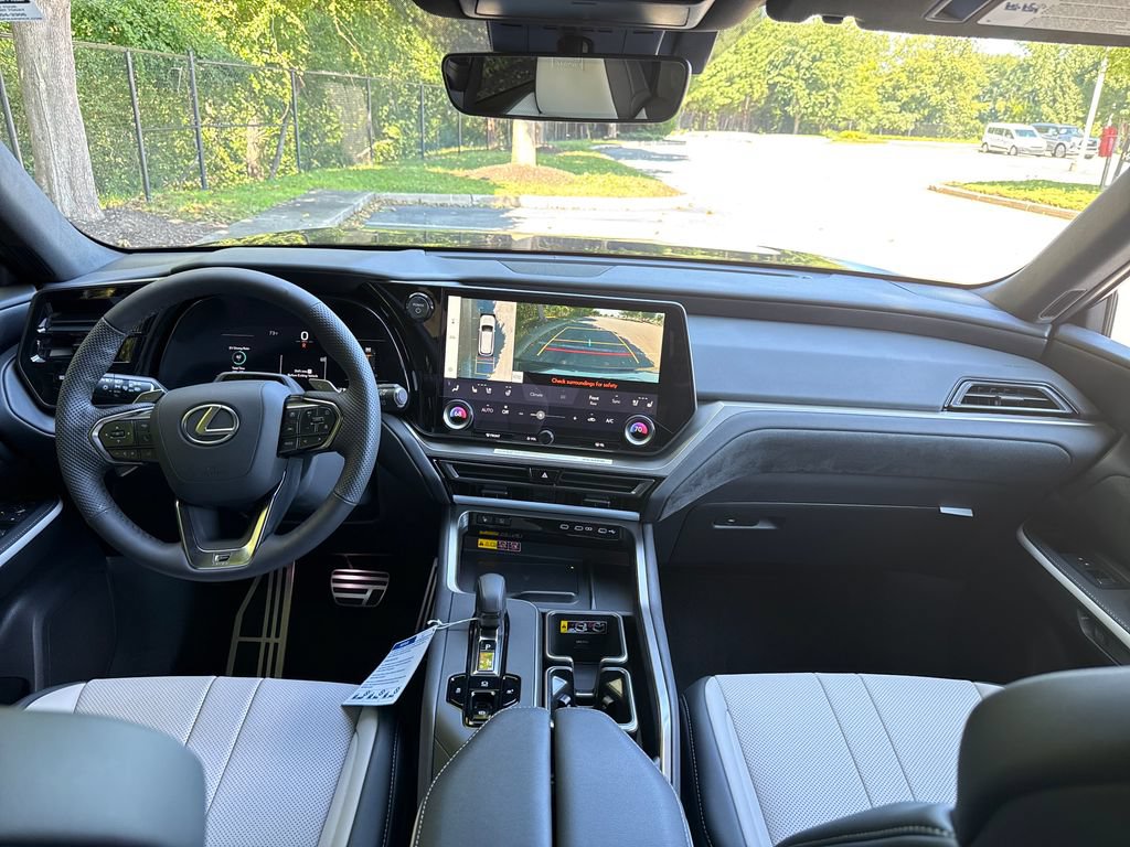 New 2026 Lexus TX 500h AWD w/ Technology Package image 19