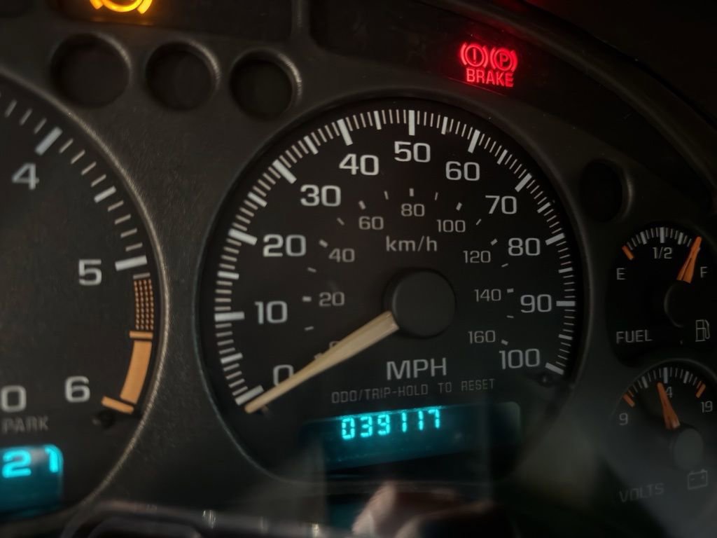 Used 2003 Chevrolet Blazer LS w/ Preferred Equipment Group image 9