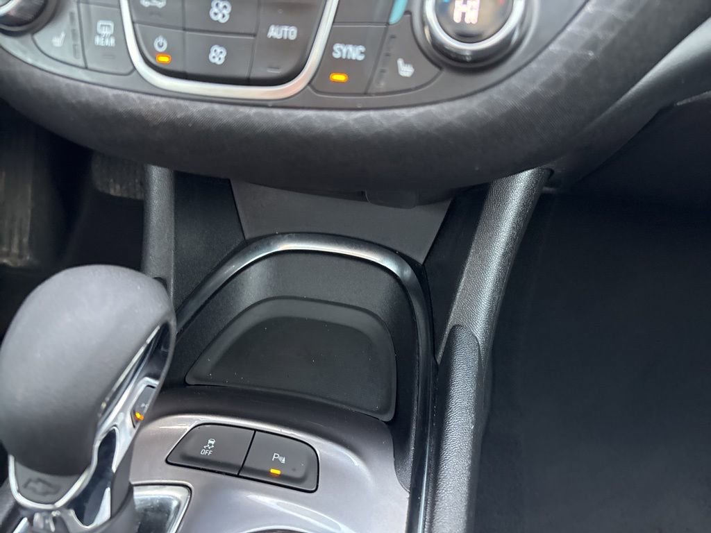 Used 2024 Chevrolet Malibu LT image 32