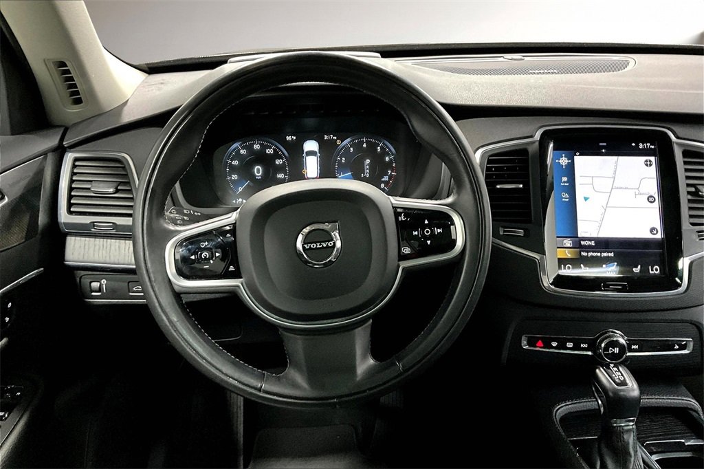Used 2020 Volvo XC90 T6 Momentum image 8