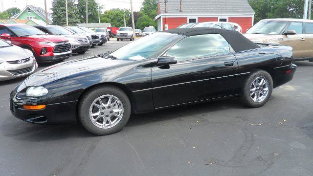 Used 2002 Chevrolet Camaro LT w/ Performance Handling Pkg RWD image 1
