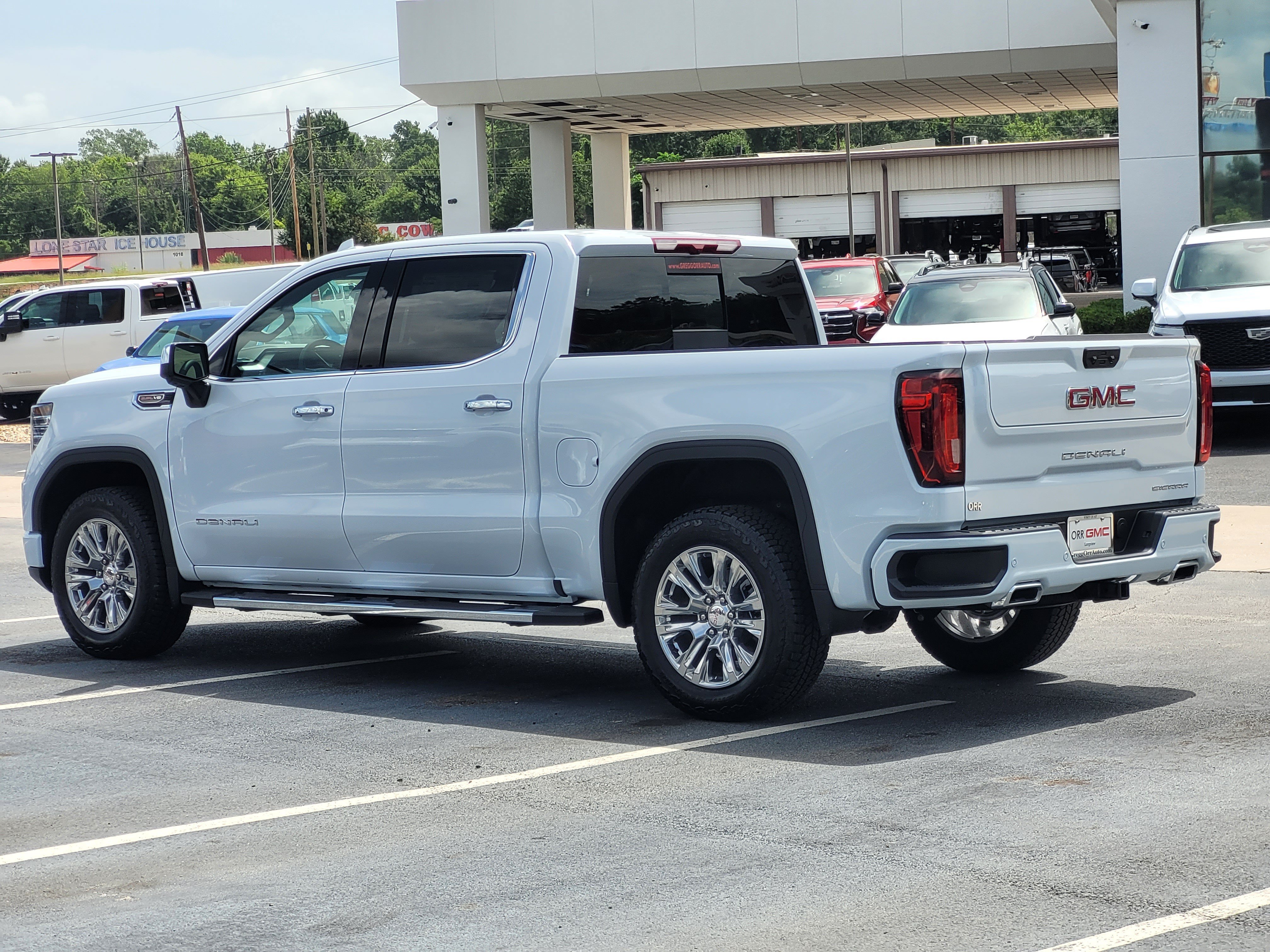 New 2026 GMC Sierra 1500 Denali w/ Denali Reserve Package AWD/4WD image 6
