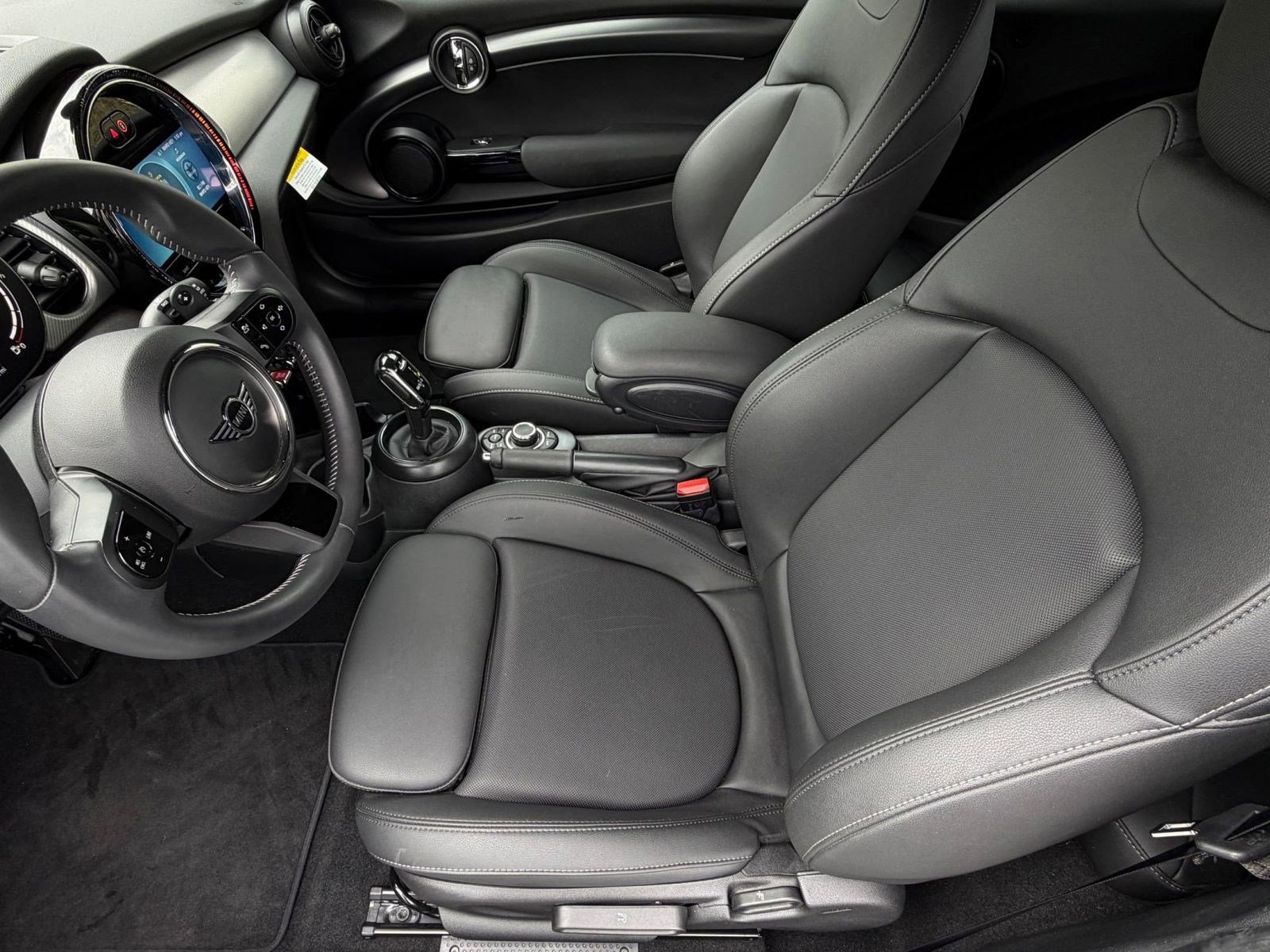 Used 2024 MINI Cooper S image 5