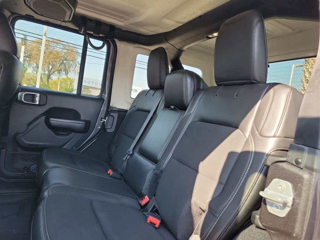 Used 2020 Jeep Wrangler Unlimited Sport AWD/4WD image 13