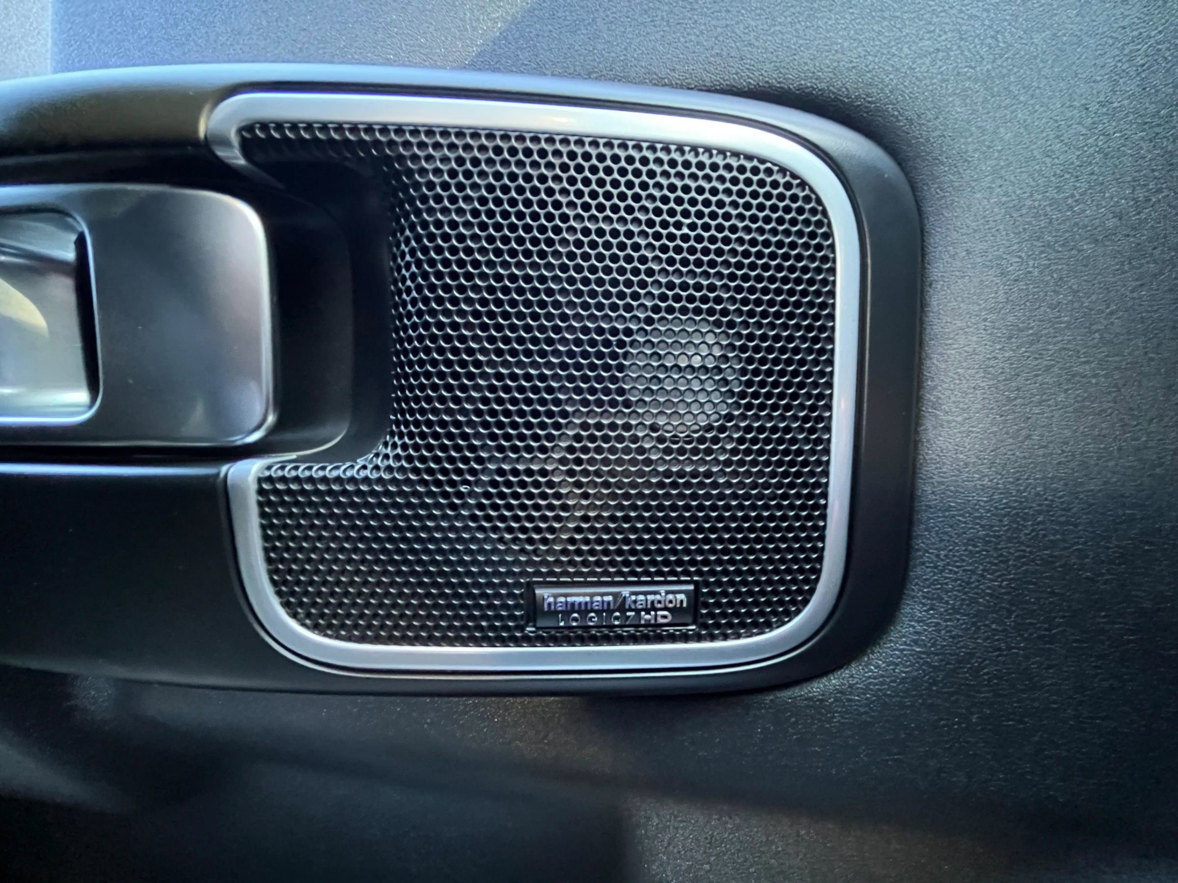 Used 2011 Land Rover Range Rover HSE AWD/4WD image 28