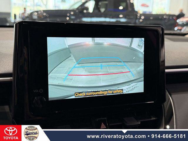 Certified 2024 Toyota Corolla Cross LE image 18