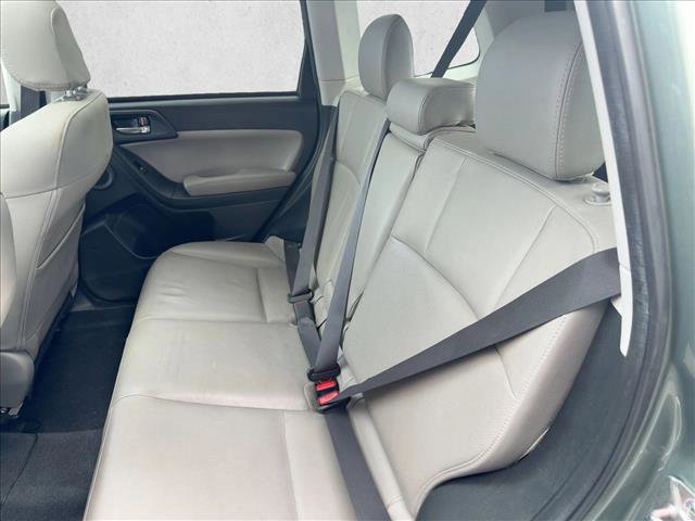 Used 2016 Subaru Forester 2.5i Touring w/ Eyesight & Navigation System image 21