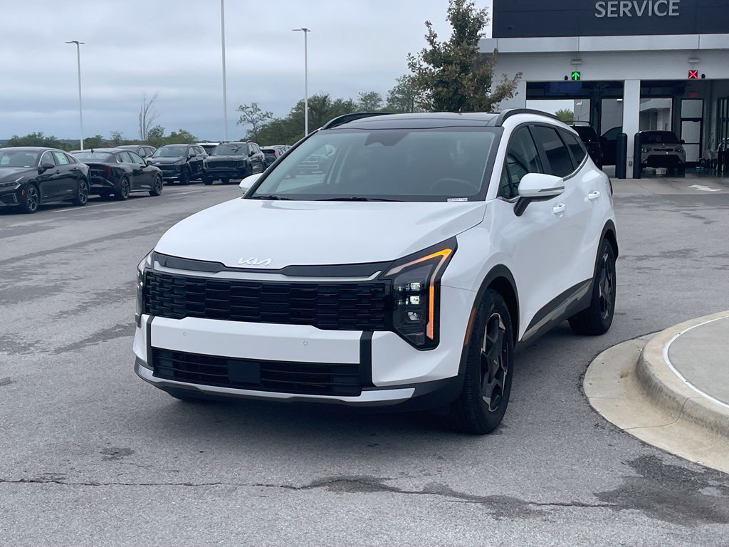 New 2026 Kia Sportage EX w/ EX Panorama Roof Package FWD image 3