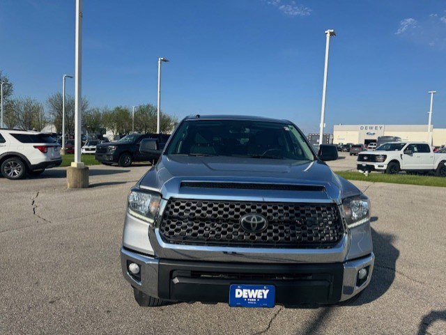 Used 2018 Toyota Tundra SR5 w/ SR5 Upgrade Package image 2