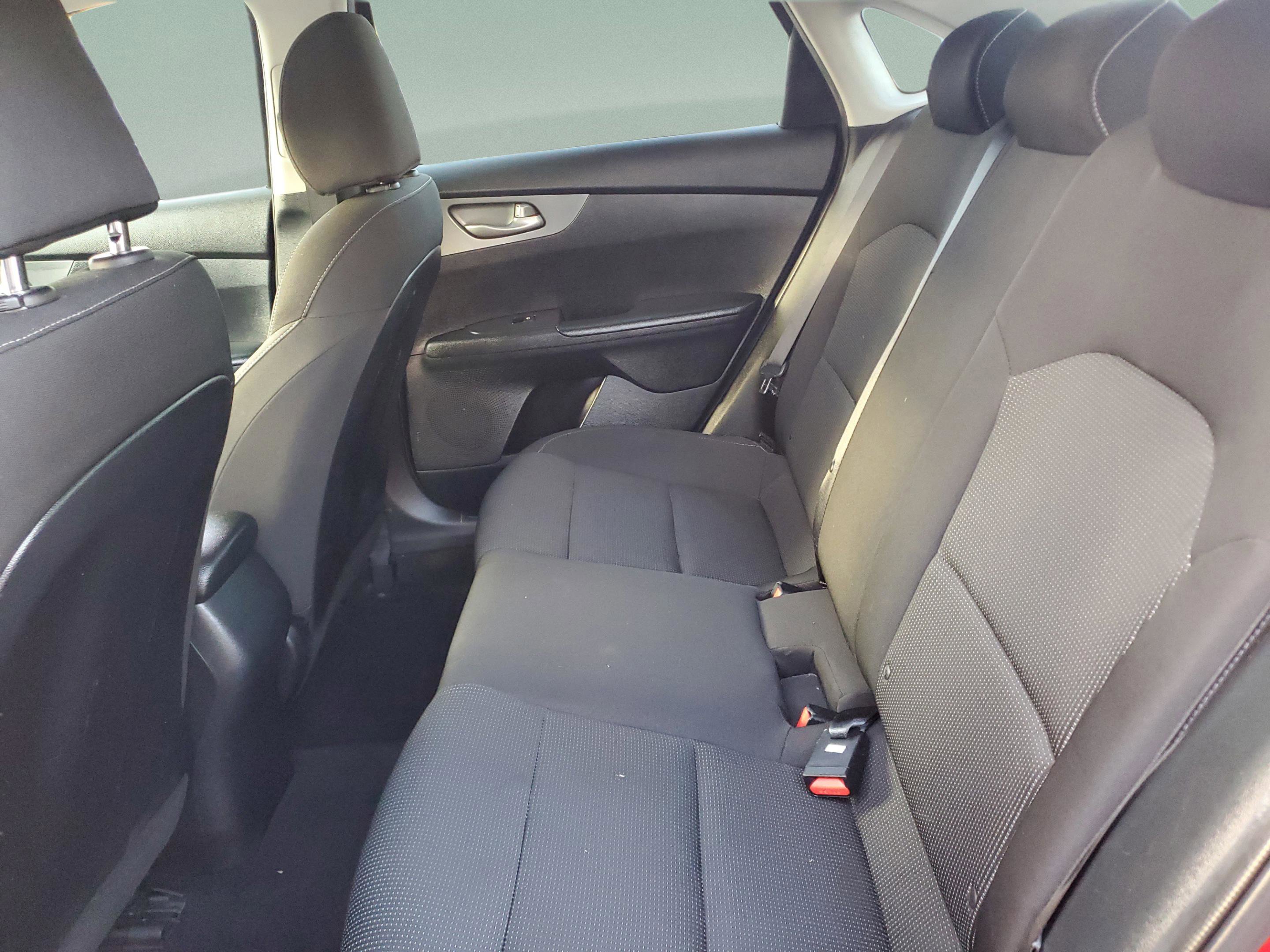 Used 2020 Kia Forte LXS image 7