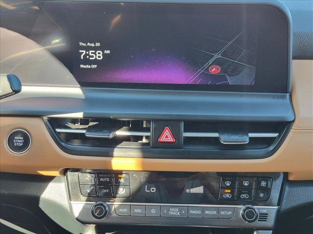 Used 2024 Kia Seltos EX AWD/4WD image 15