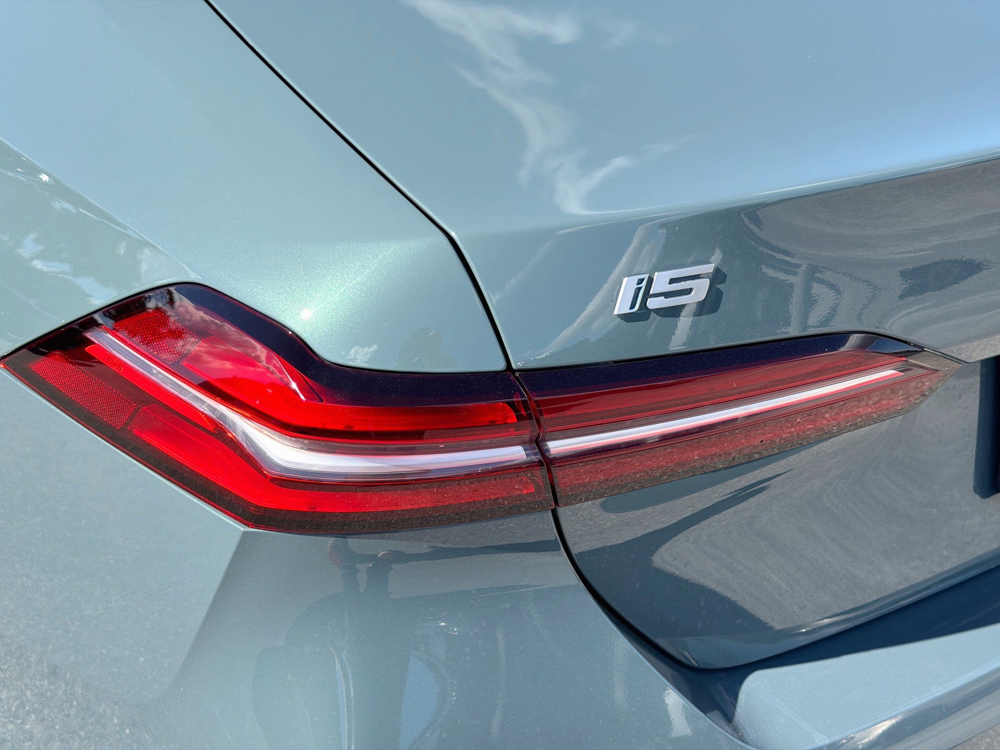 Used 2025 BMW i5 xDrive40 AWD/4WD image 10