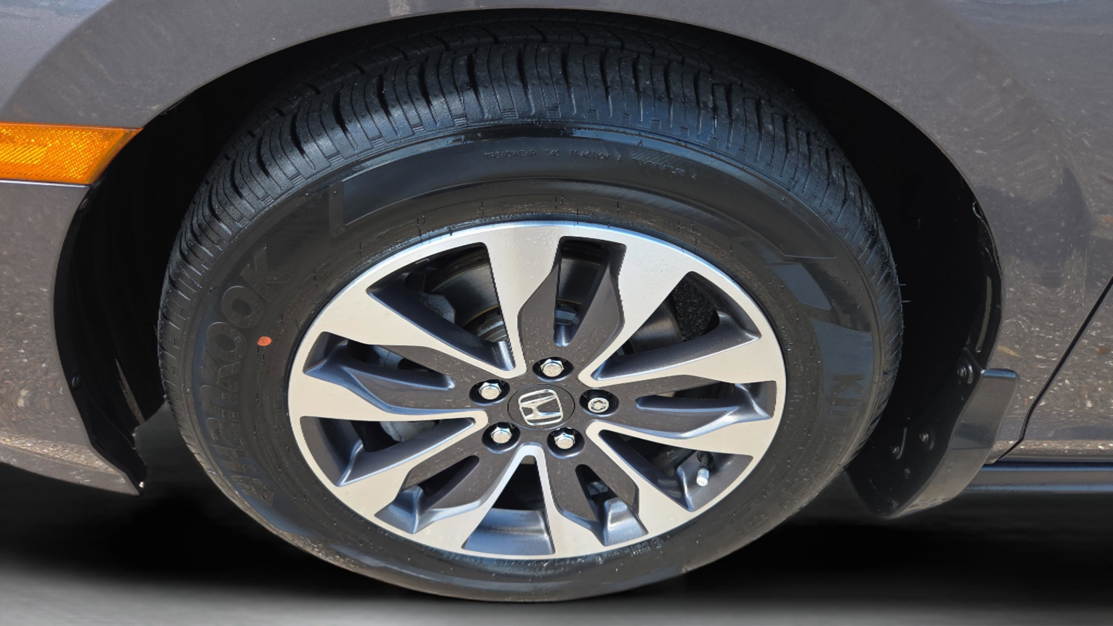 Certified 2023 Honda Odyssey EX-L image 11