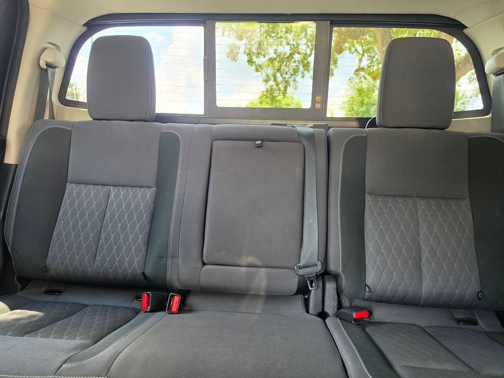 Used 2021 Nissan Titan SV w/ SV Convenience Package AWD/4WD image 36