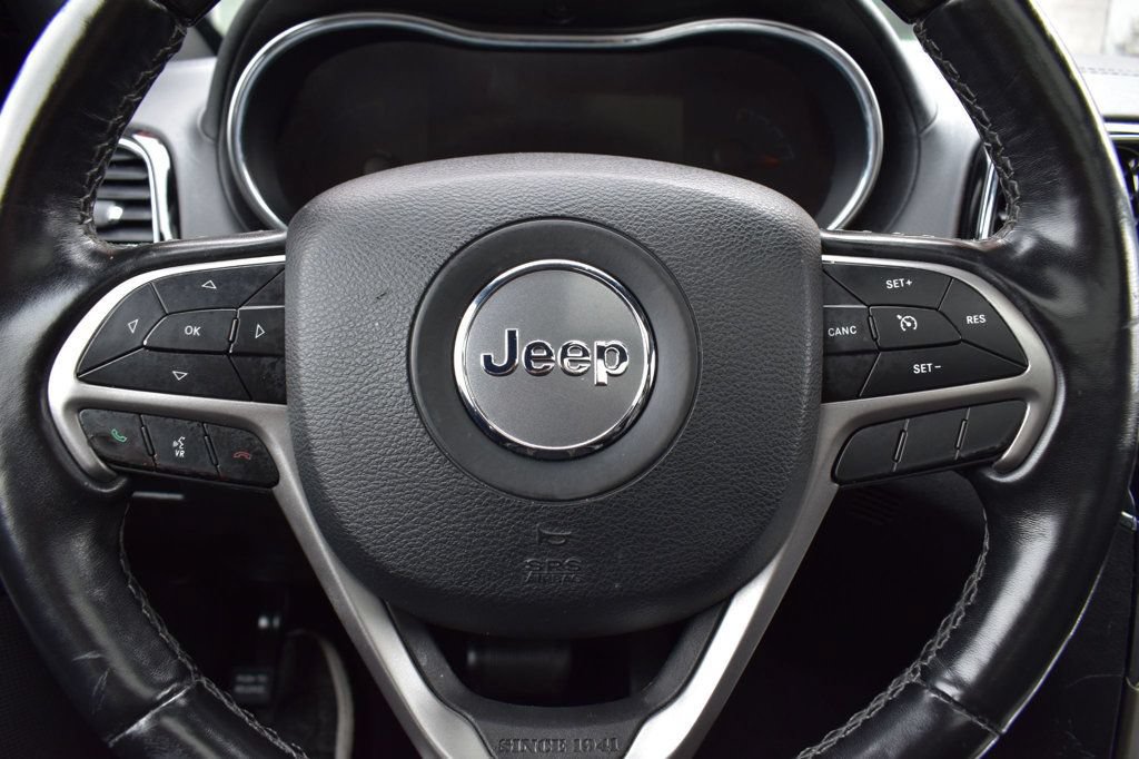 Used 2020 Jeep Grand Cherokee Overland RWD image 26