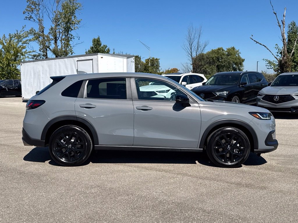 Certified 2025 Honda HR-V Sport image 8