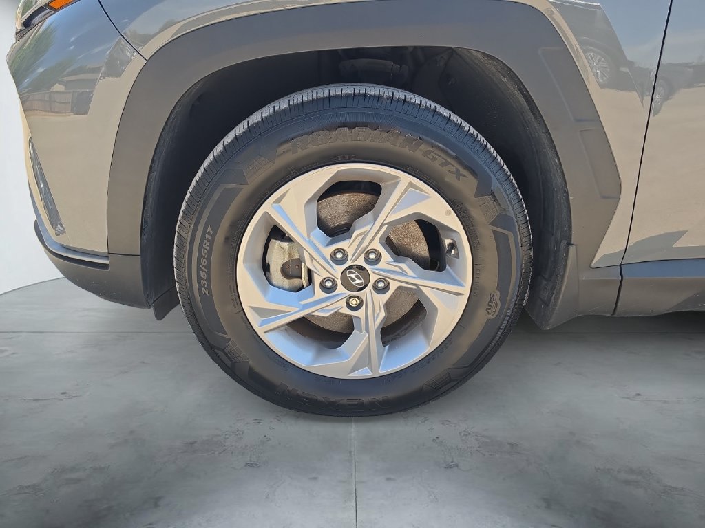 Certified 2024 Hyundai Tucson SEL FWD image 16