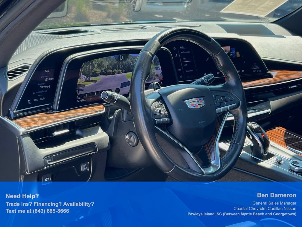 Used 2022 Cadillac Escalade ESV Premium Luxury RWD image 5
