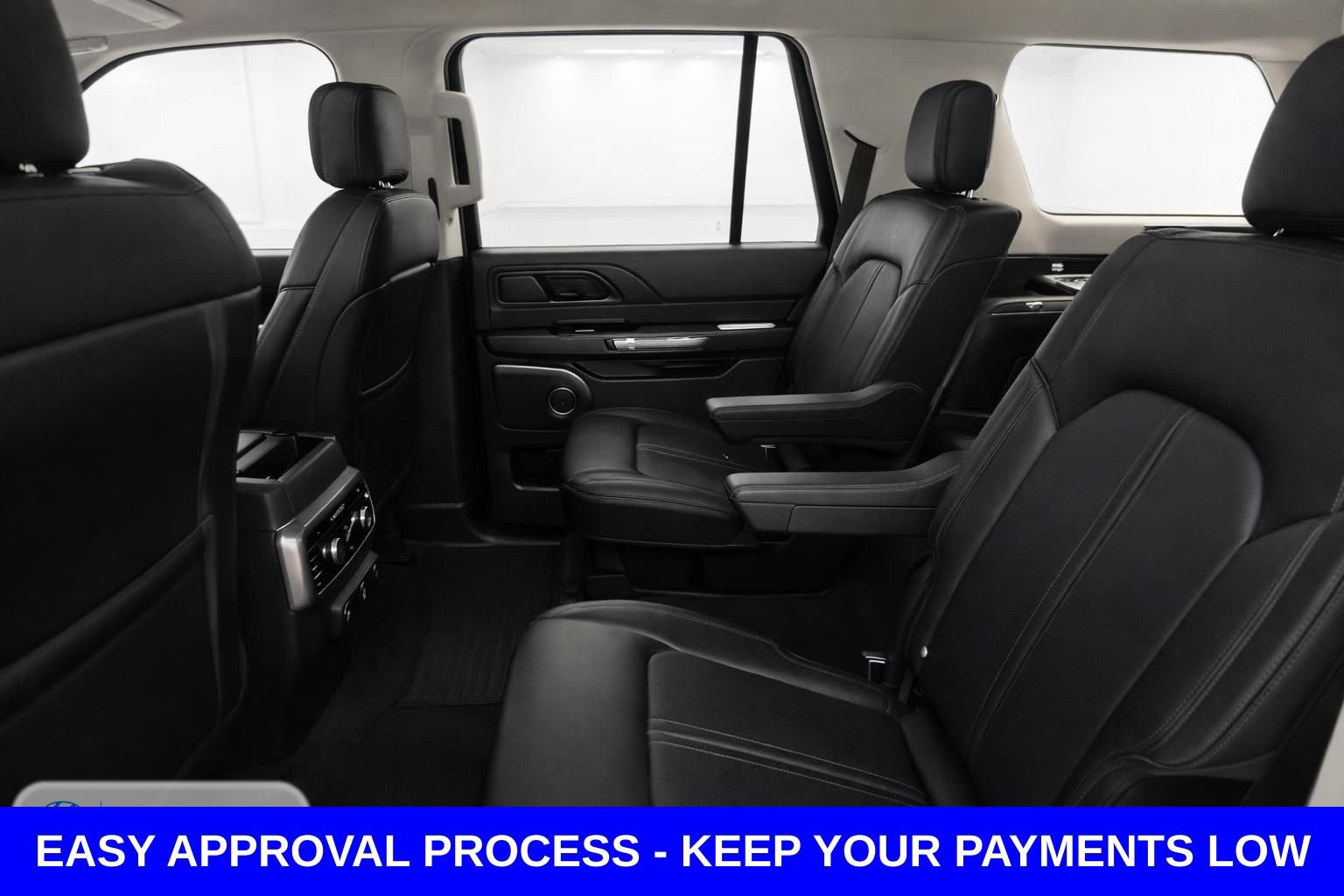 Used 2018 Ford Expedition Platinum AWD/4WD image 16