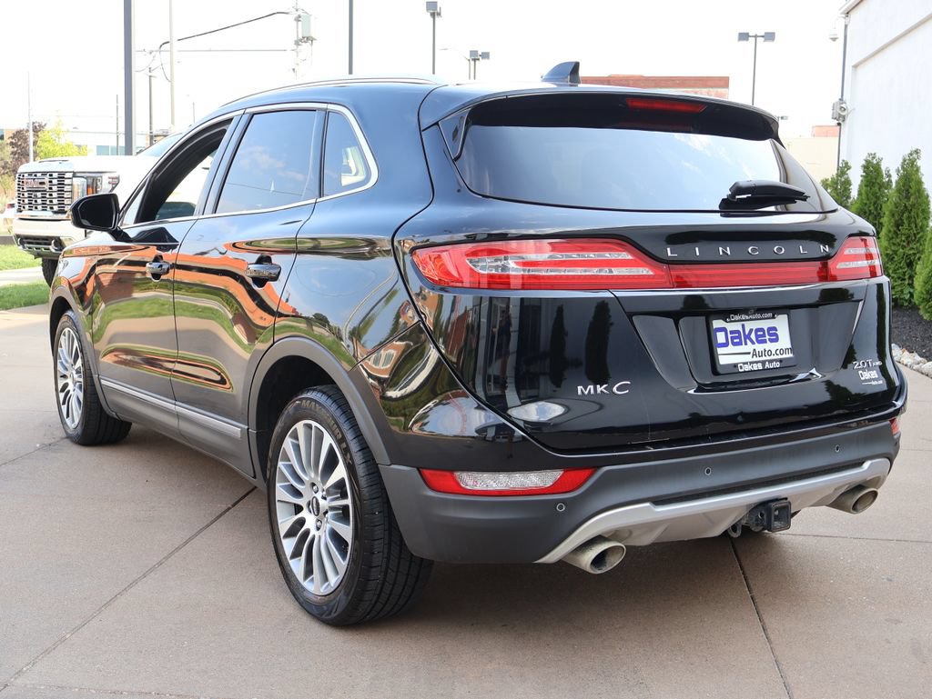 Used 2017 Lincoln MKC Reserve FWD image 4